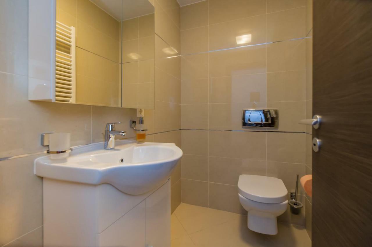 Family Apartment In Silver Mountain Resort Poiana Brasov Eksteriør bilde